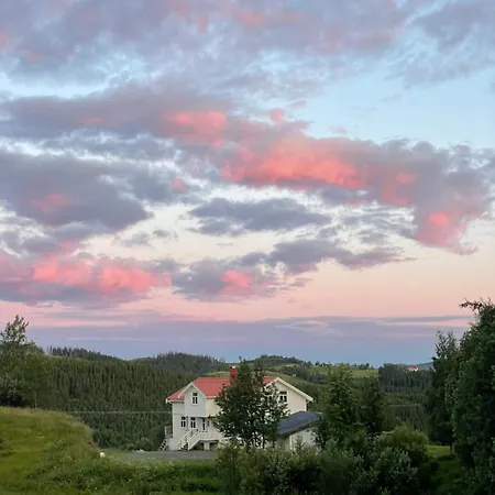 Spacious In Beautiful Norway Countryside Close To Trondheim Fjord *